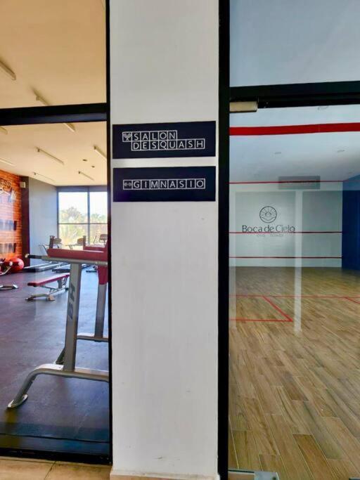 شقة Malecon Vista Al Mar Alberca Infinity Jacuzzi Gym ماساتلان المظهر الخارجي الصورة