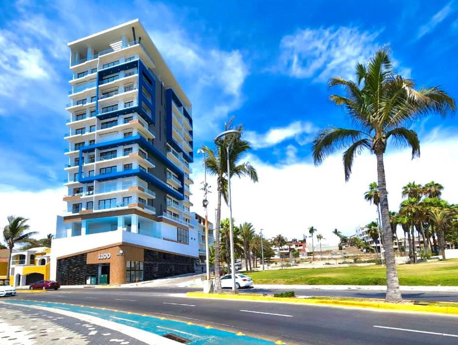 شقة Malecon Vista Al Mar Alberca Infinity Jacuzzi Gym ماساتلان المظهر الخارجي الصورة